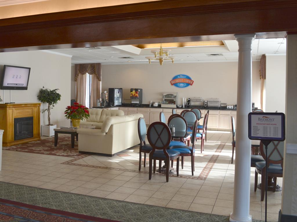 Baymont By Wyndham East Windsor Bradley Airport Hotel Exterior photo
